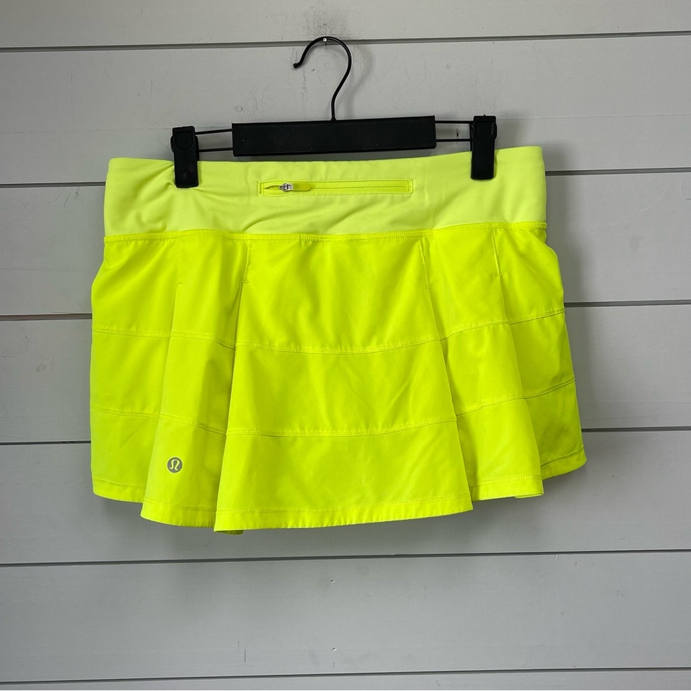 Lululemon pace rival skirt 4 way stretch 13” highlight yellow women’s size 8 - Picture 3 of 6